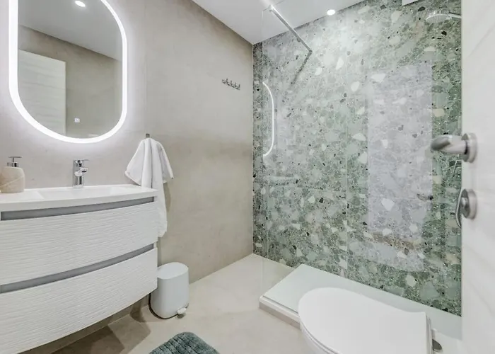 Firule Hidden Gem شقة سبليت